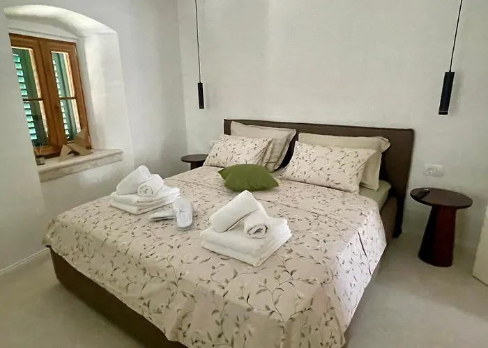 Old Town Pjaca Makarska